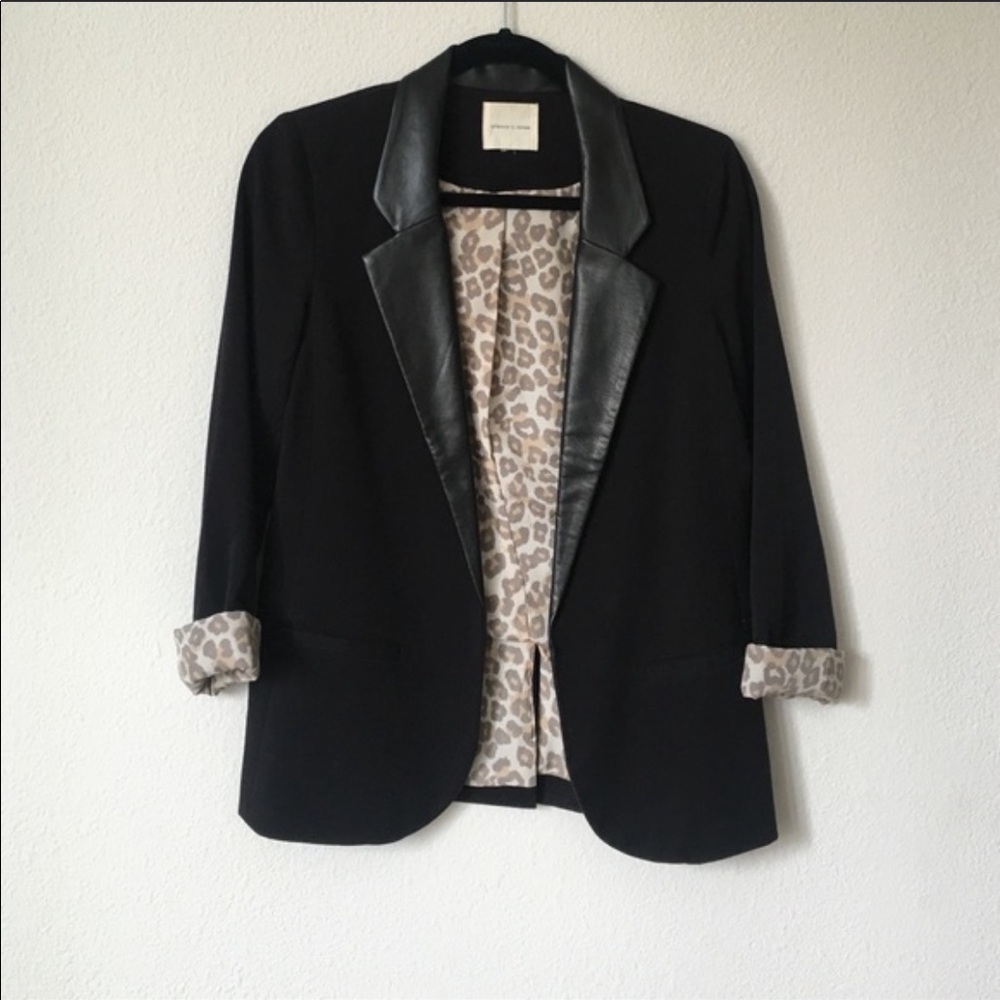 Leopard print blazer
